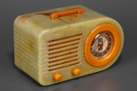 Onyx Green Catalin Fada 115 &rsquo;Bullet&rsquo; Radio - Highly Marbleized